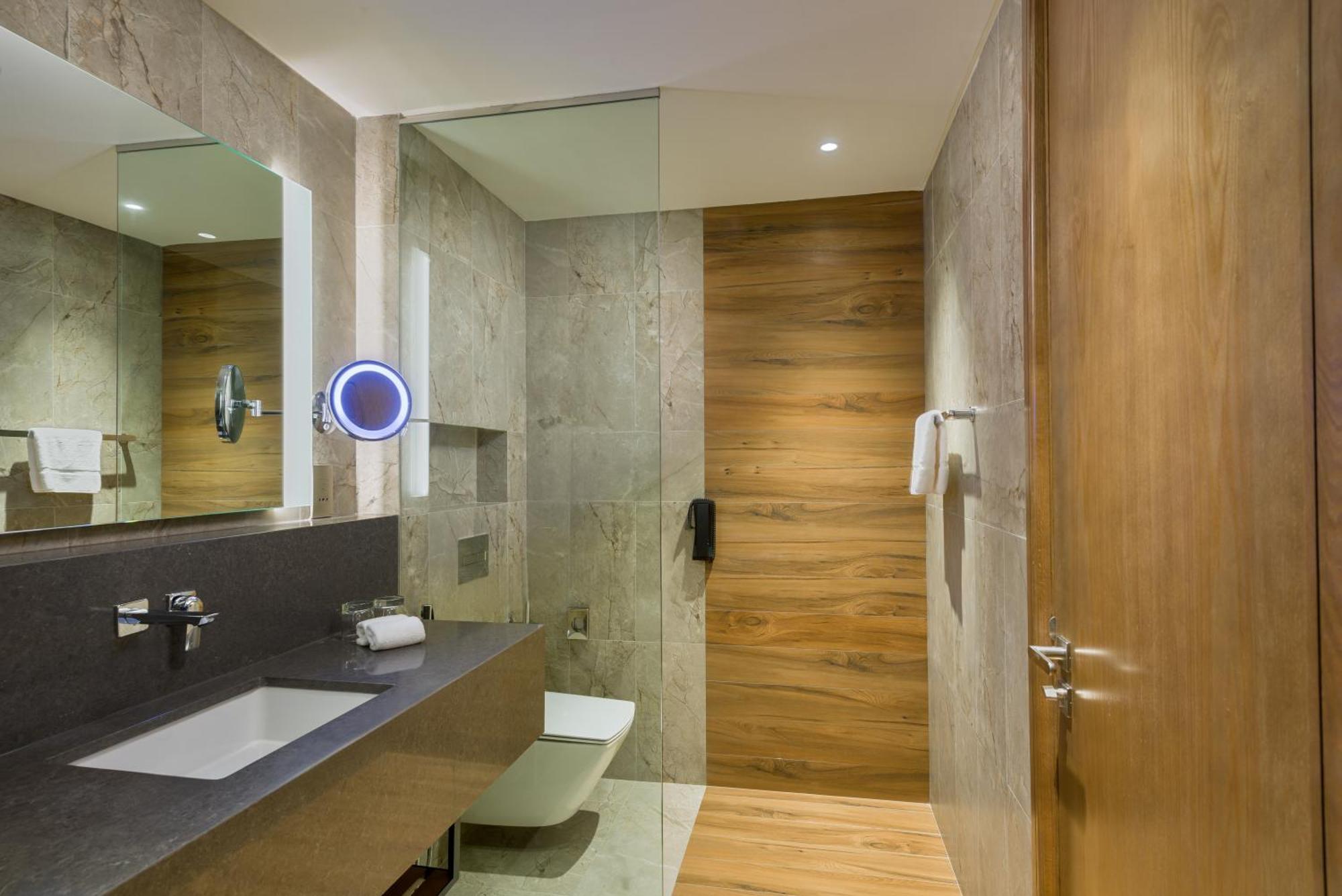 Intercityhotel Bawshar Muscat Exterior photo