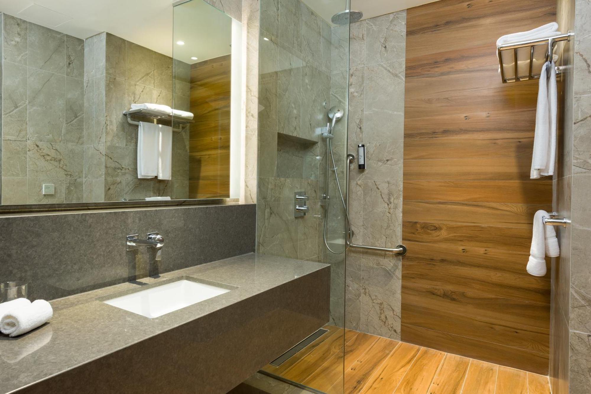 Intercityhotel Bawshar Muscat Exterior photo