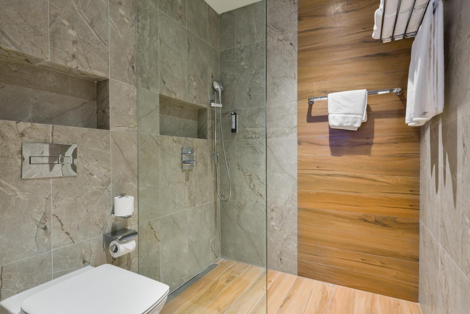 Intercityhotel Bawshar Muscat Exterior photo